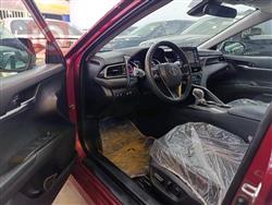 تۆیۆتا کامری